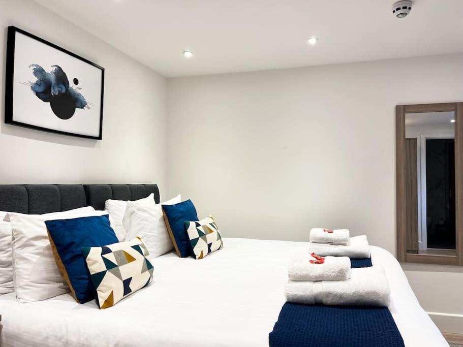 Modern Studio In City Centre Саутхамптън Екстериор снимка