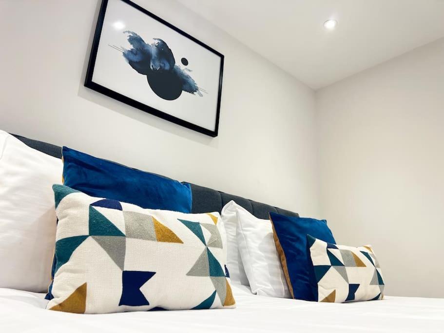 Modern Studio In City Centre Саутхамптън Екстериор снимка